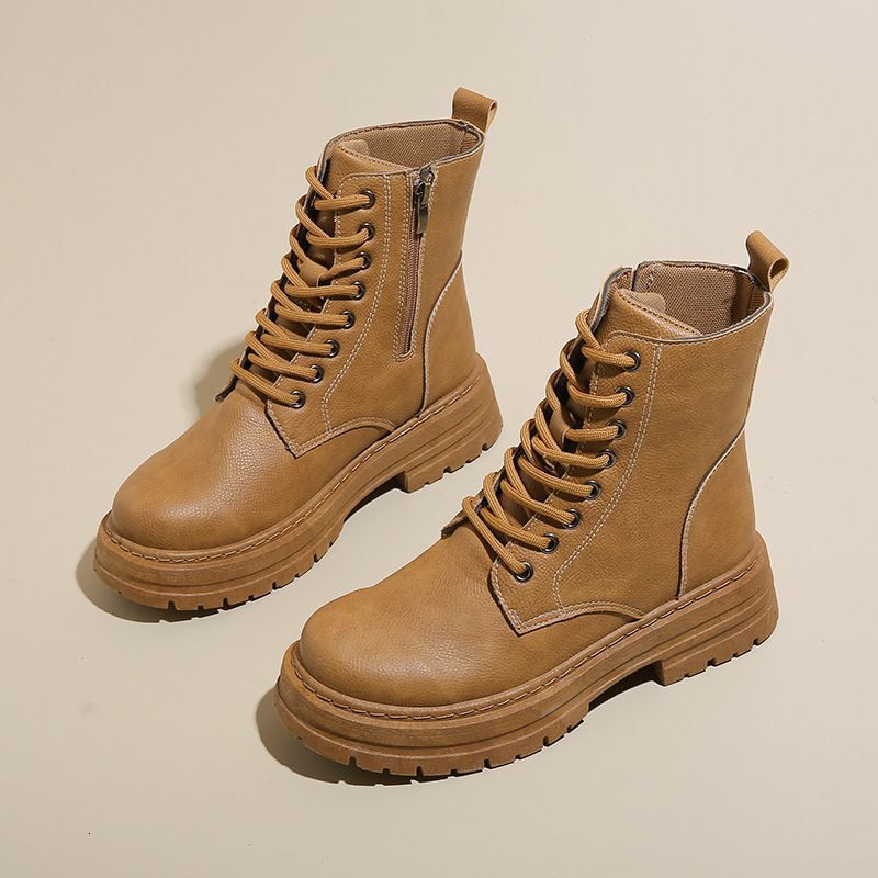 2025 Designer s New Fashion Martin Women s Autumn UK Thick Bottom Short Multi Functional Yellow Brown Black Spot Short Boots Casual Shoes