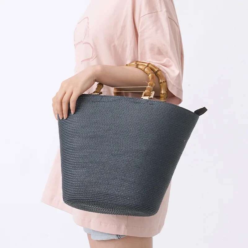 Bohemia Casual Handbag Woman 2024 New In Large Capacity Trend Fashion Bamboo Handle Straw Original Quality Beach Tote Bag