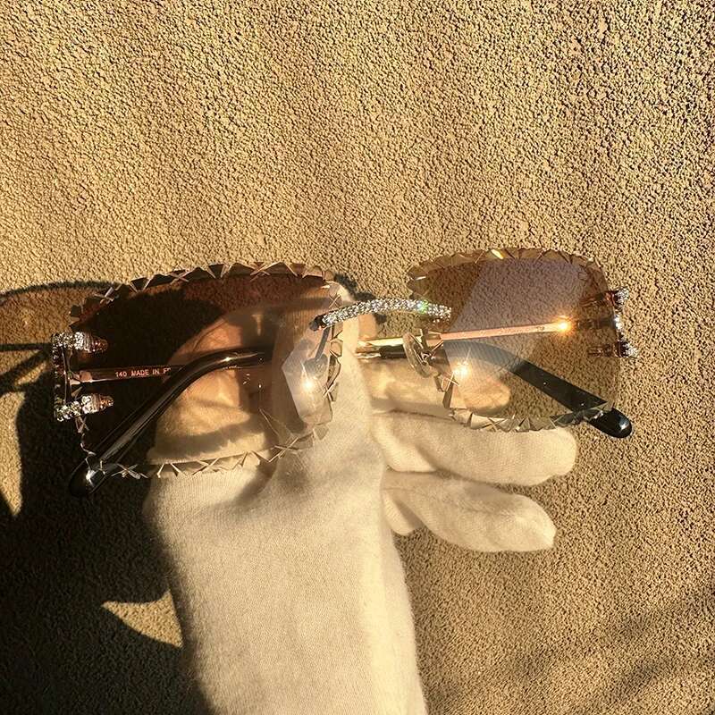 Full Moissanite Sunglasses Shark Dia Cut Wire C Designer Carter Sun Glasses Vintage Mens Decoration Eyewear Frame 828