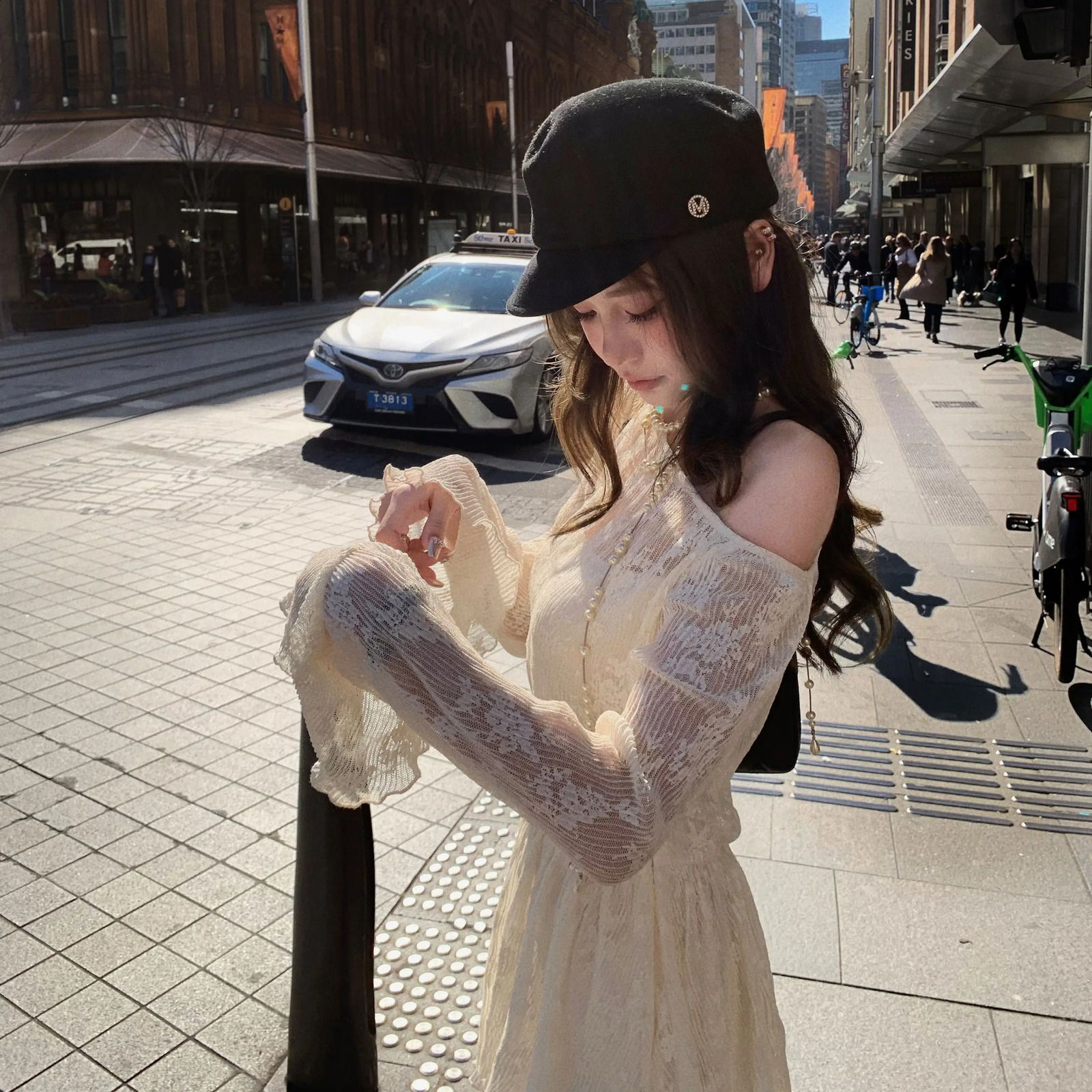 Pure and Sweet Short Skirt with Waist Slim Korean n Flare Sleeve Lace Offshoulder Dress for Women 250228