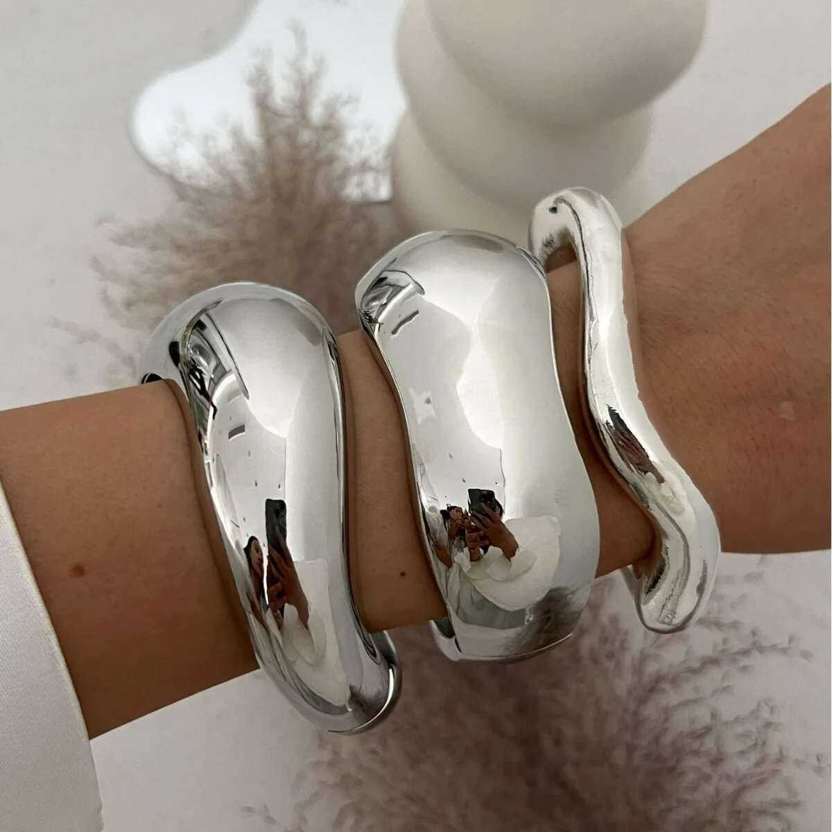 Vintage Wide Cuff Hip Hop Punk Gold Sier Color Geometric Metal Spring Bangles For Women Bracelets Men Jewelry