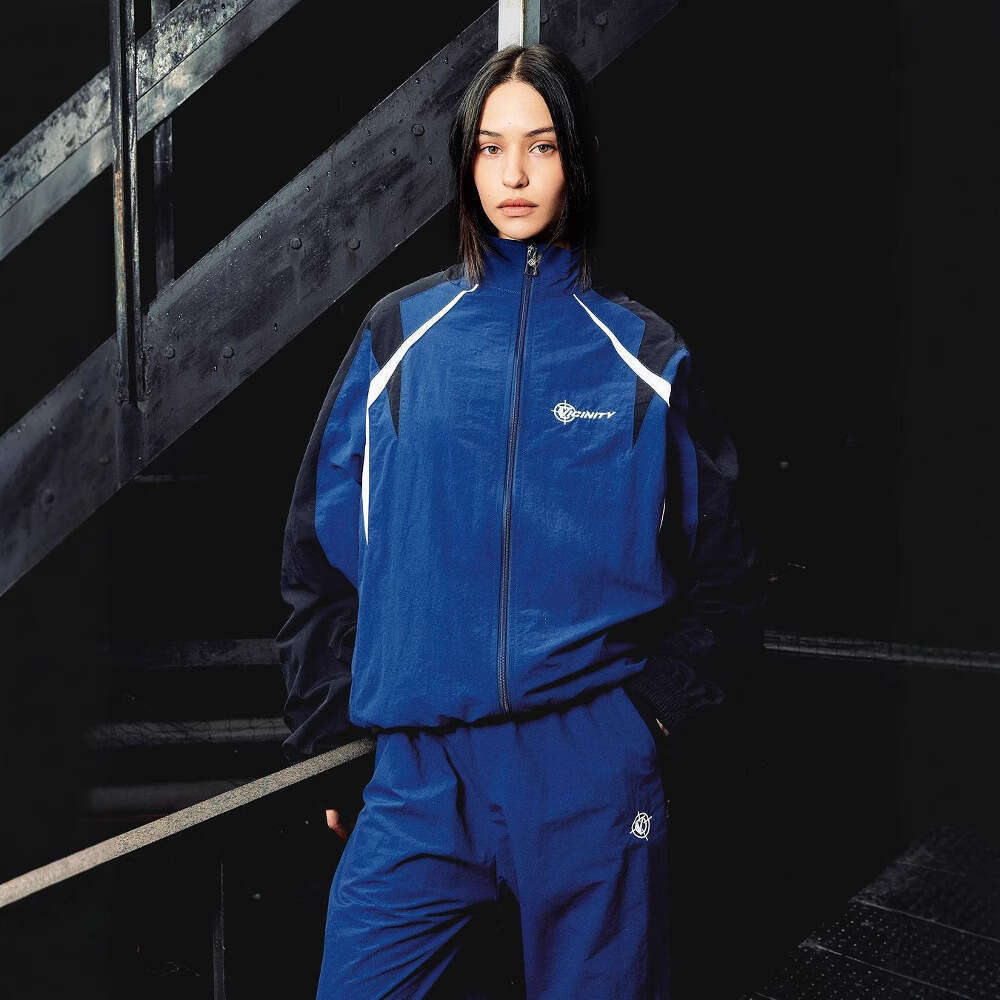 Autumn and winter trench coat simple letter print street fashion zipper color blocked elastic waist wide leg pants set