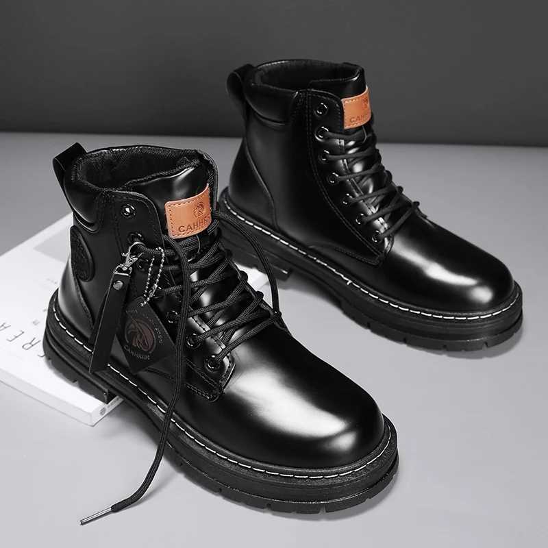 Mens Boots Handmade Classic Fall Winter Leather Shoes For Men Motorcycle Boots Outdoor Trekking Ankle Boots Designer Yellow Boots Z250303