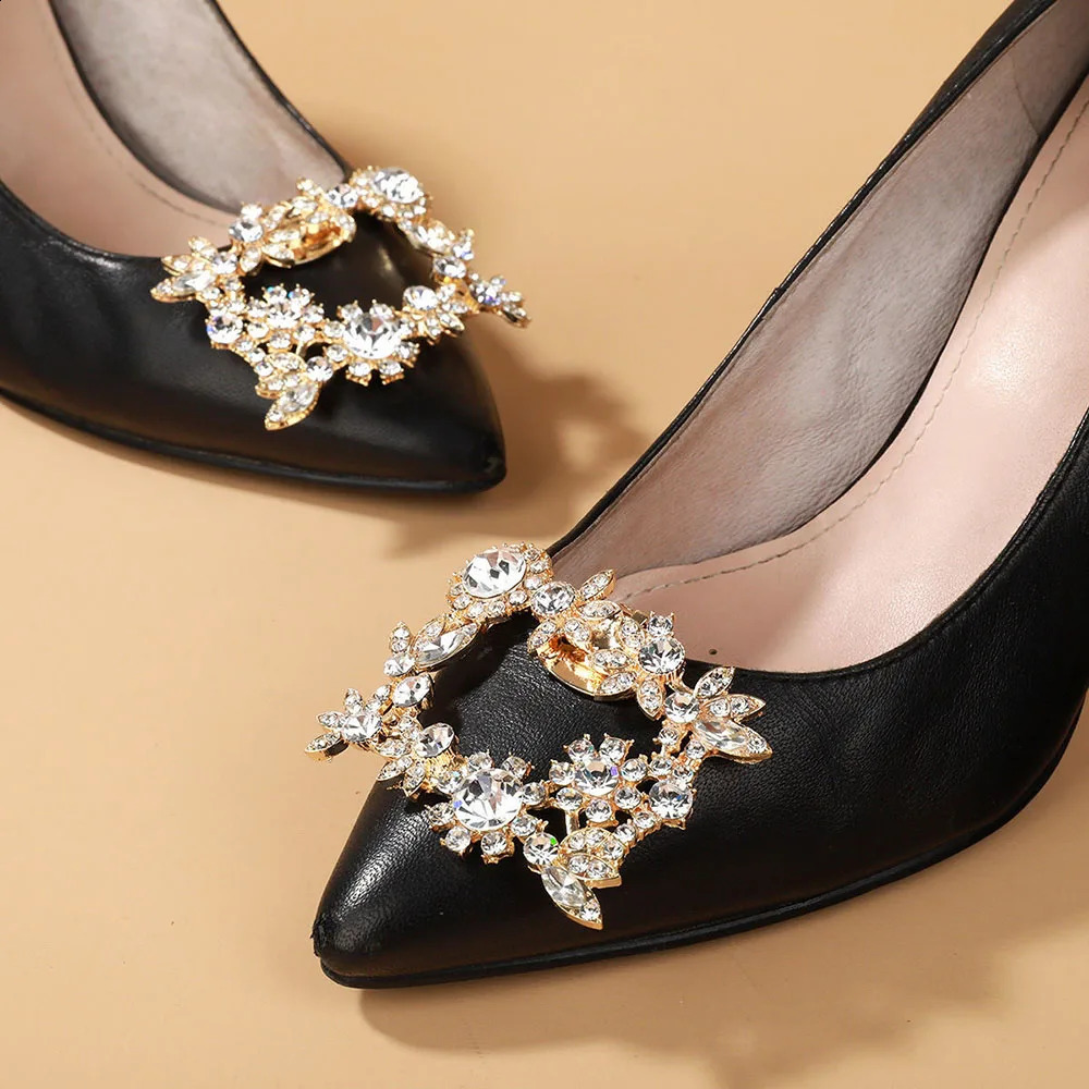1pc Shoe Clips Rhinestone Wedding Bride Shoes Decoration Women High Heel Charms Jewelry Bows Pearl Shoes Crystal Decoration 250218