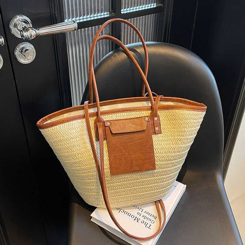 Brand Designer Str Patchwork Womens Shoulder Bag Retro Large Capacity Bucket Handbag Beach Bag for Summer Holiday Y250303