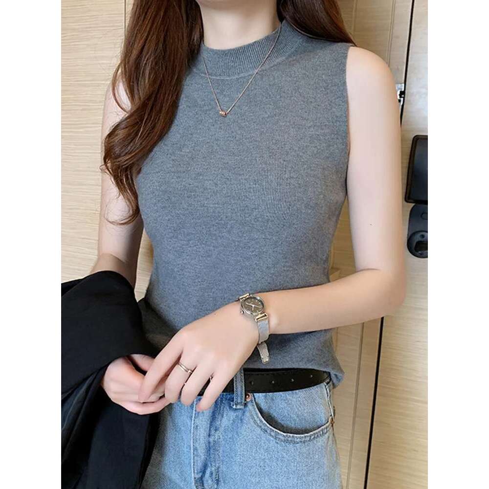 Summer Versatile 2025 Knit Sleeveless Women Basic Solid Tank Casual O-neck Slim Thin Tees Female Tops Vest