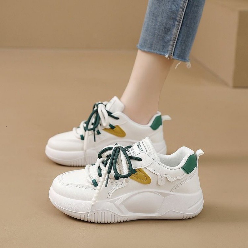 Sports Designer Spring New Thick Bottom Training Academy Style Casual Sports White Shoes Multi functional Anti slip and Non tiring Feet