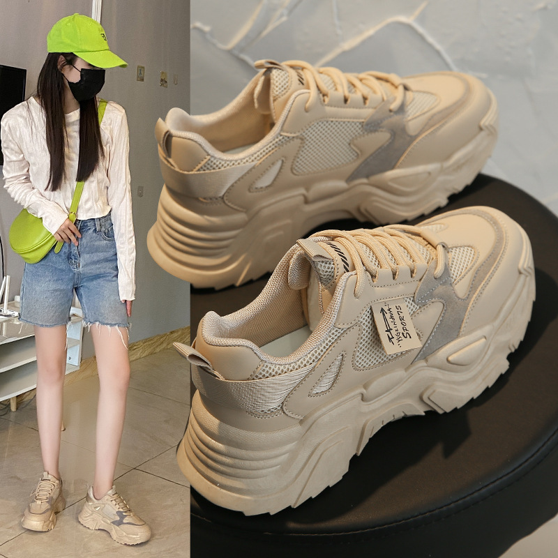 White Dad Shoes 2025 Spring And Summer Multi Functional Sports Training Outdoor Sports Leisure Thick Soled Women's Designer Shoes