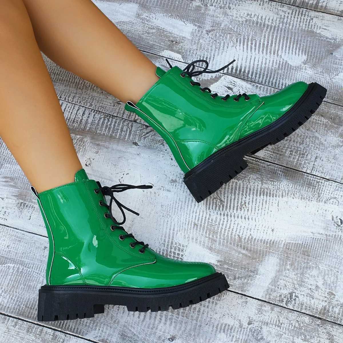 Fall and Winter Thick Bottom Riding Boots Waterproof Platform Lacing Fashion Womens Boots Green Black Large Size 42 Z250303