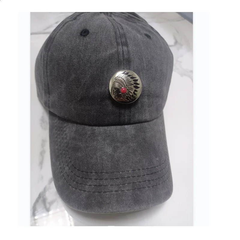 1pcs Baseball Cap With Metal Signage Personalized Suitable Four Seasons Cotton Washed Cloth Durable 250228