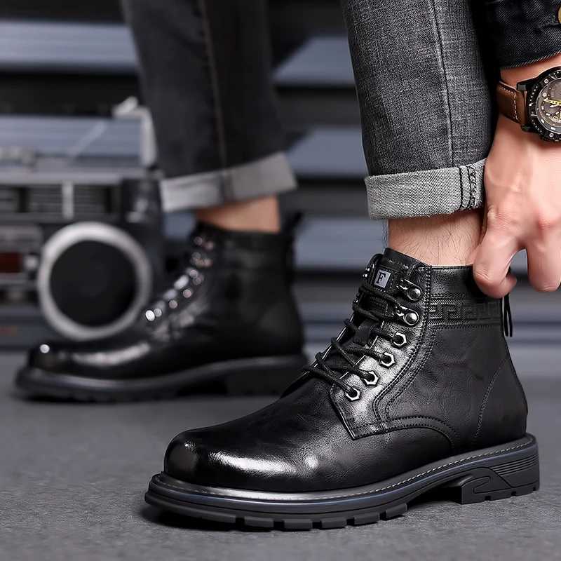 Mens leather boots spring and autumn leisure cotton boots soft bottom comfortable outdoor tooling boots British fashion boots Z250303