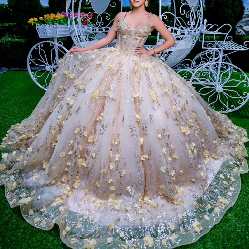 Champagne Shiny Quinceanera Dresses Ball Gown Spaghetti Strap Sequin Applique Flower Beads Tull Corset Sweet 16 Dress Vestidos 15 De Anos