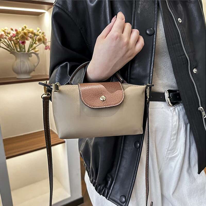 New Retro Ladies Mini Fashion Versatile Niche Design Shoulder Messenger Handbag, Nylon Fabric Dumpg Bag Handbag,