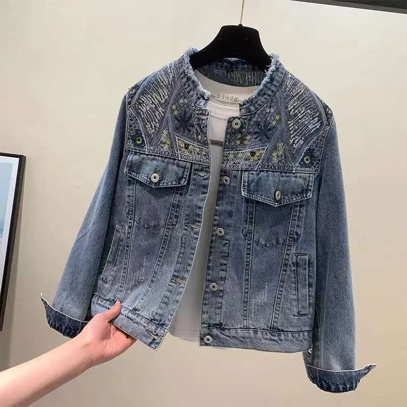 Vintage Beaded Women Bomber Jacket Autumn Embroidered Denim Jackets Blue Coat Turn-Down Collar Outerwears Washed Jaqueta Jeans