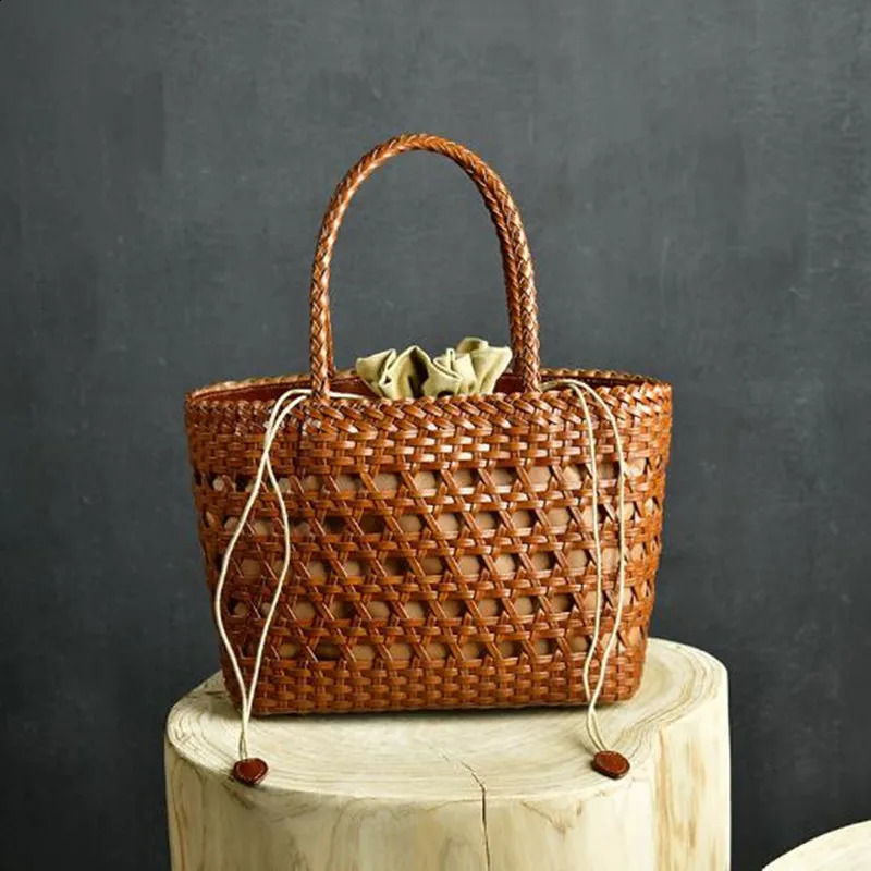 2024 Womens Genuine Leather Woven Shoulder Bag with Inner Bag Weaving Casual Shopping Bag Vintage Tote Purse 250305