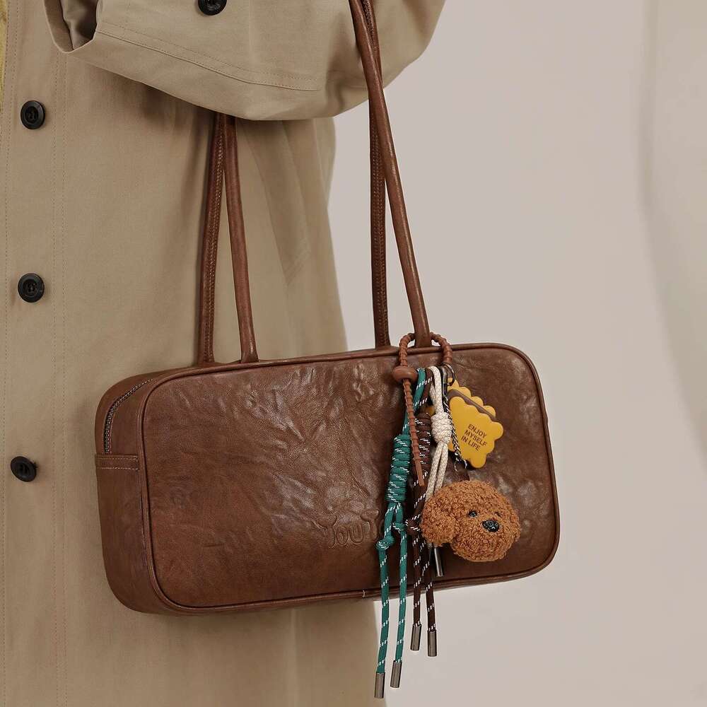 Women Bowg For Valentine Gift Imitation Vegetable Tanning Large Capacity Handbag Vintage Underarm Bag Dog Pendent