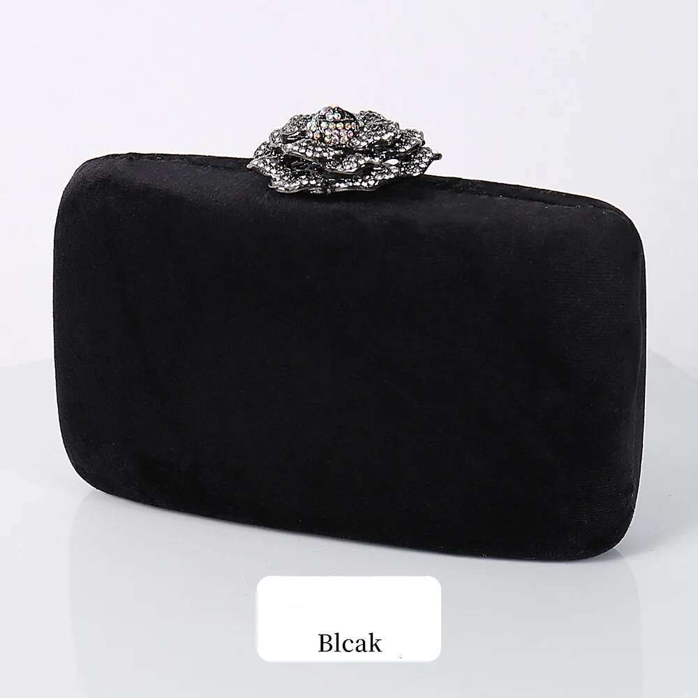 Women's Bags New Winter Veet Dia wer Lock Elegant Evening Bag Designer Purse Wedding Chain Clutch