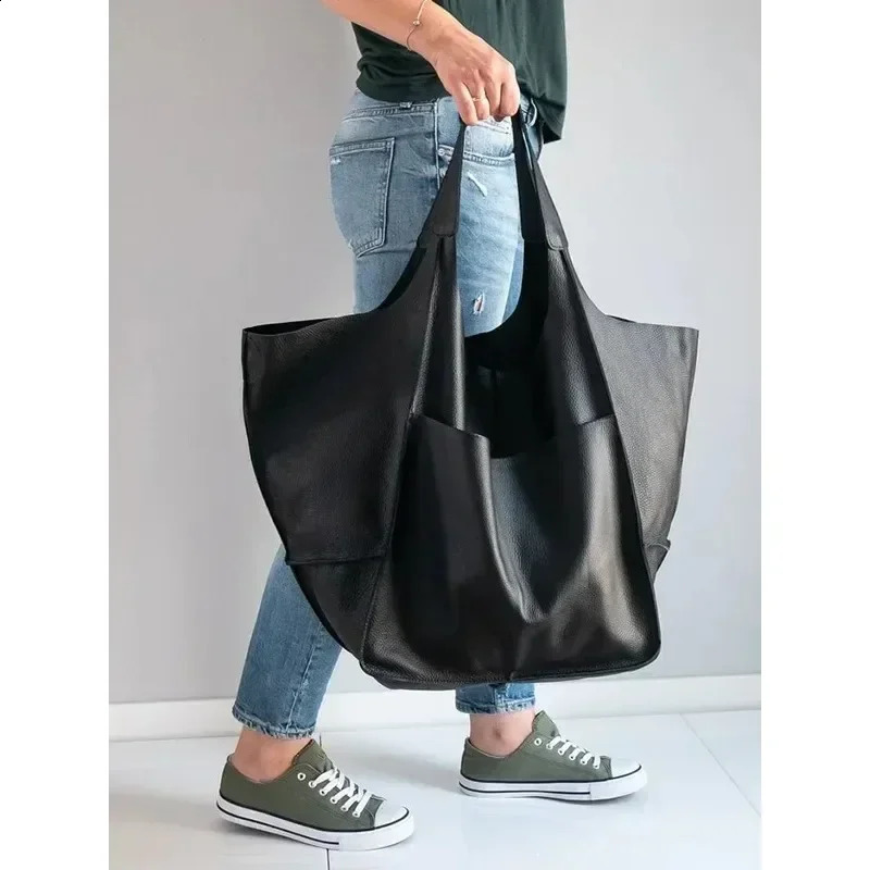 Large Women Handbags Interior Zipper Pockets Shoulder Bags Capaccity Vintage Style Soft Leather Hasp Bucket Bags 250305