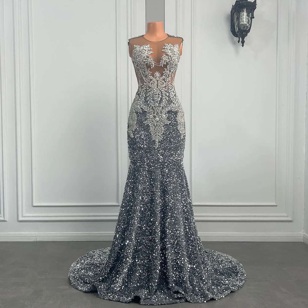 Gorgeous Long Mermaid Dresses 2025 Sexy Sheer Mesh 3D Lace Beaded Sparkly Sier Sequin Black Girls Prom Gowns