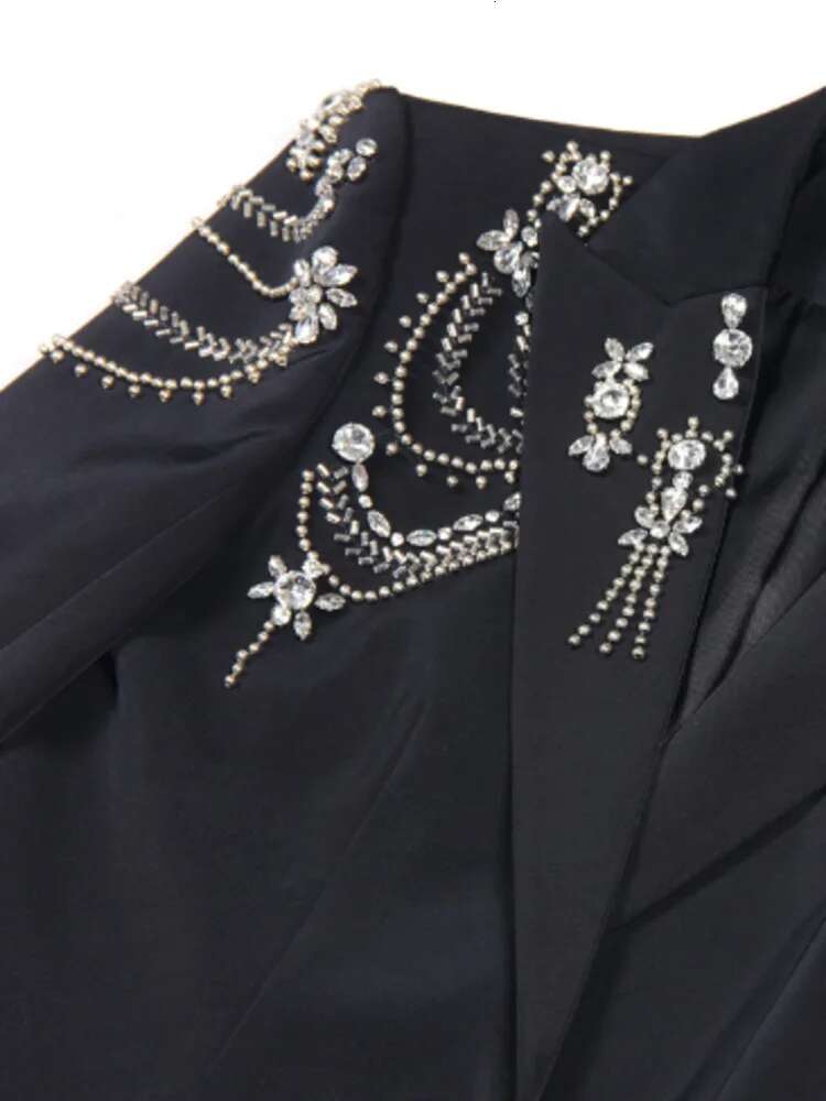 EAM Women Black Embroidered Flares Elegant Blazer New Lapel Long Sleeve Waist Jacket Fashion Tide Spring Autumn 2025 30A2819