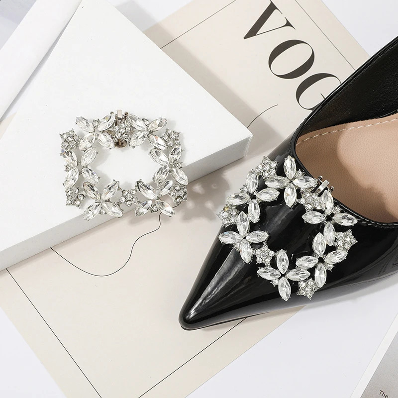 1PC Lady Shoe Clips Women High Heel Charm Jewelry Shoes Rhinestones Crystal Decoration Wedding Bride Shoes Decoration 250218