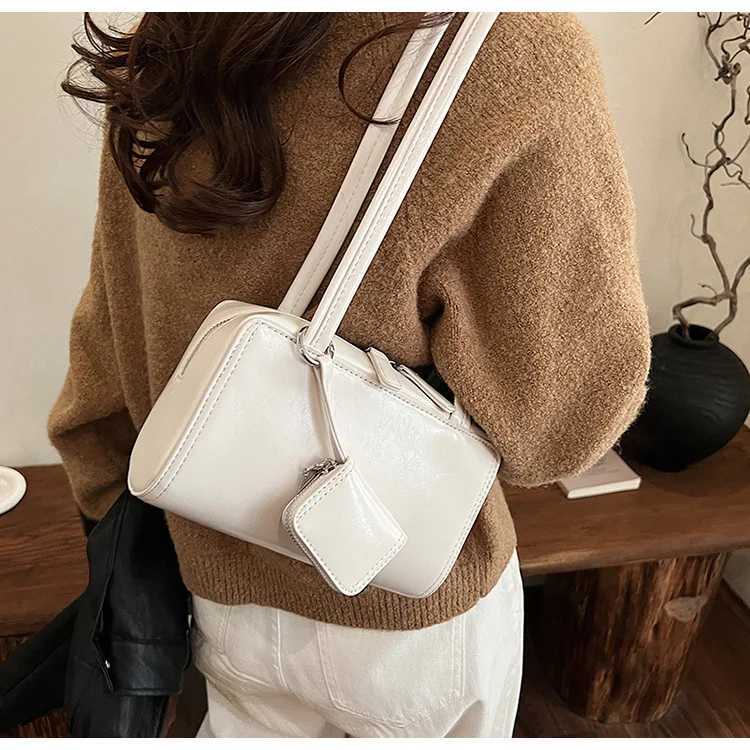 Top Quality Brand High Quality New Style Free Delivery Designer Bag Home>products>leather>womens Shoulder Bag>casual Cross Body Bag>pil