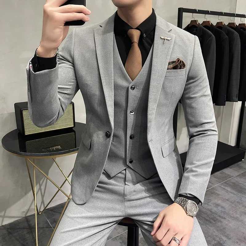 (Jacket+Tank Top+Pants) High end Brand Boutique Fashion Solid Color Mens Casual Business Set 3-Piece Groom Wedding Dress M250303