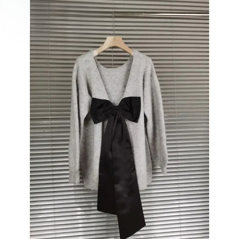 Women 2025 Spring Autumn Backless Large Bow Ed Sexy Knitted Sweater All Match Bottoming Pullover Tops