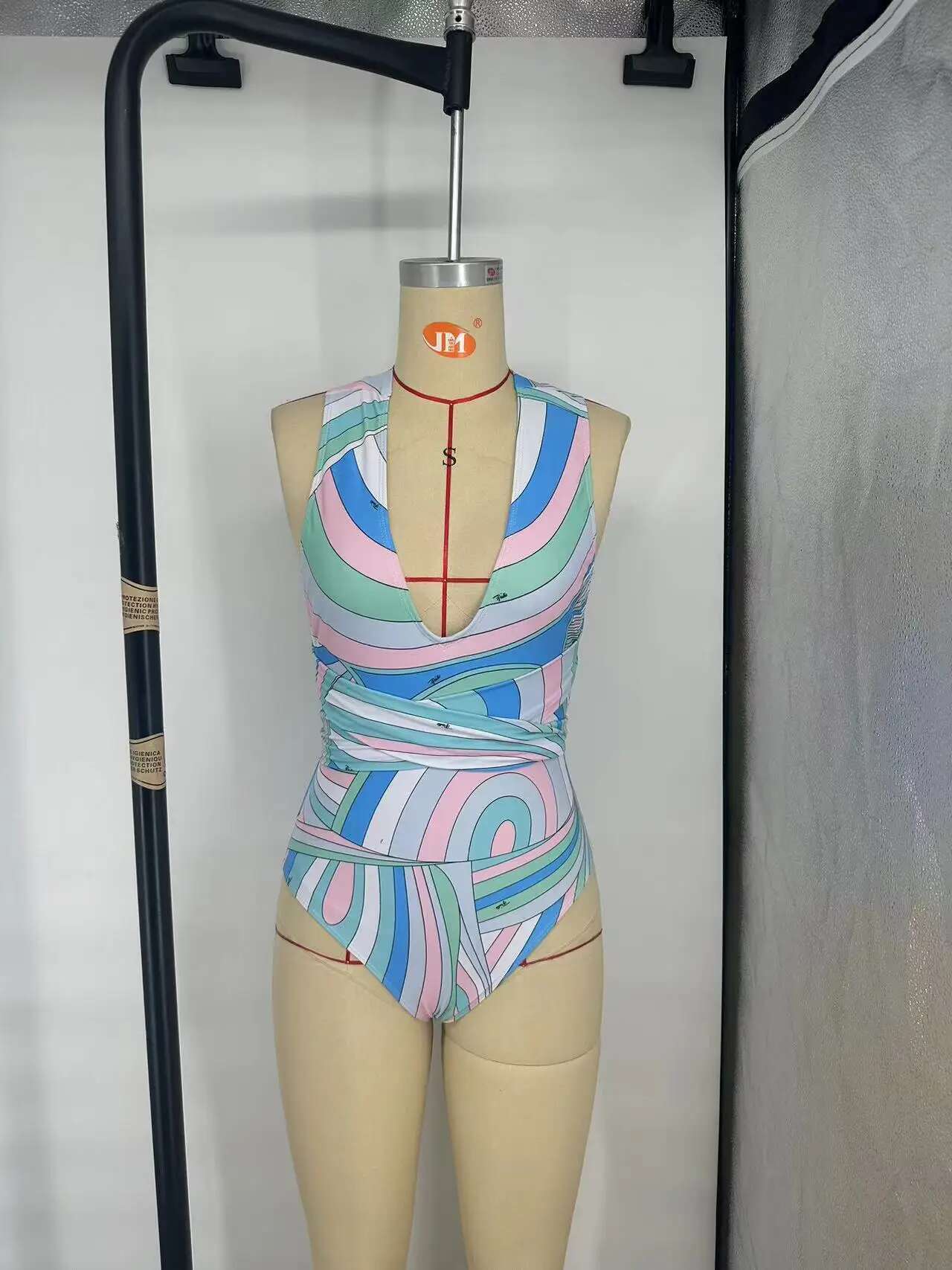New Summer Trend Color Cute Fashion Design Lace-Up One-Piece Swimsuit