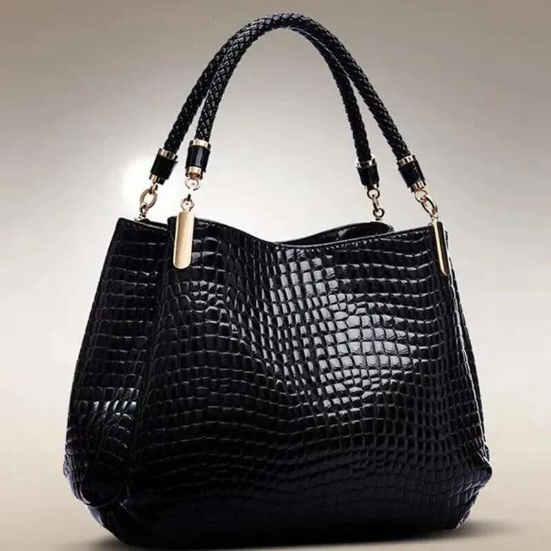 Tote Large Capacity Daily Commute Women's Shoulder Bag Crocodile Print Bright Face Handbag Shopping