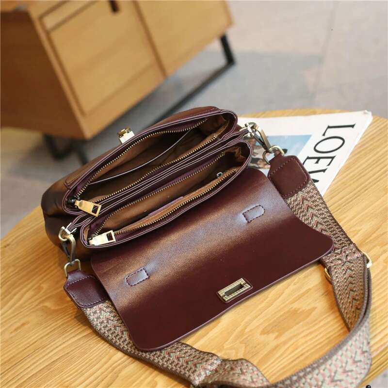 100% Cow Genuine Leather Tote Handbags For Women Trend Designer Wide Strap Square Ladies Shoulder Crossbody Bags