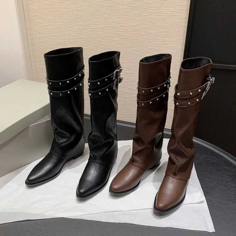 Luxury Designer Winter Womens Western Cowboy Boots Fashion Womens Elegant Knight Boots Square High Heels Womens Shoes Z250303
