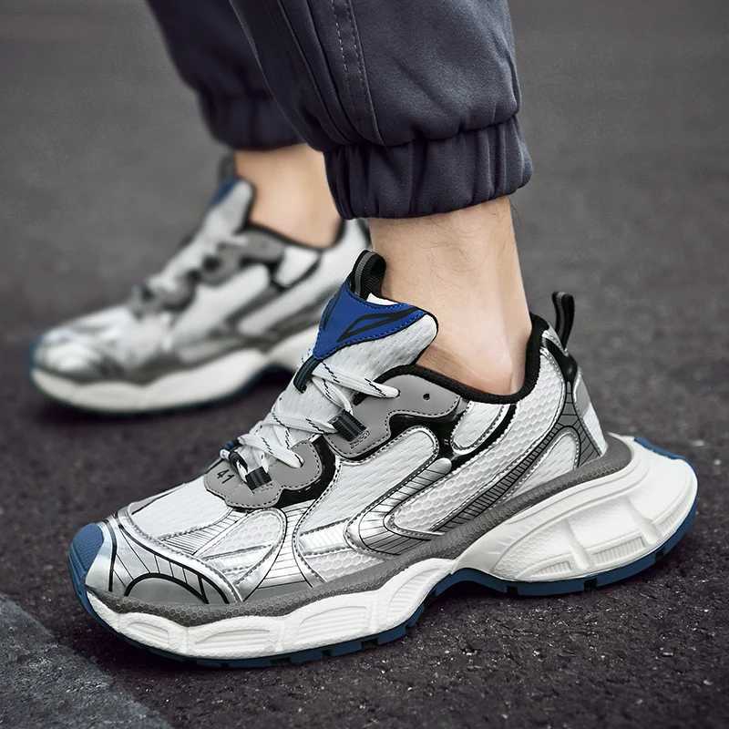 Men Sneakers man casual Mens tenis hot shoes Trainer Race Breathable fashion running Shoes for wen Z250303
