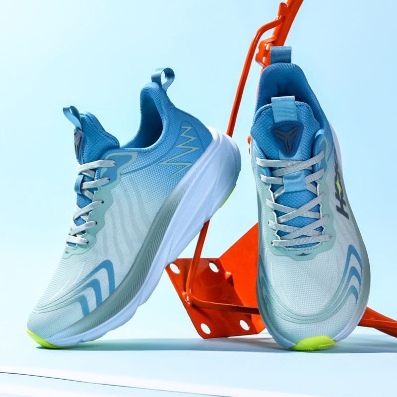 Free shipping new designer running shoes for men woman sneakers Lightweight sport outdoor training shoes size eur 36-45