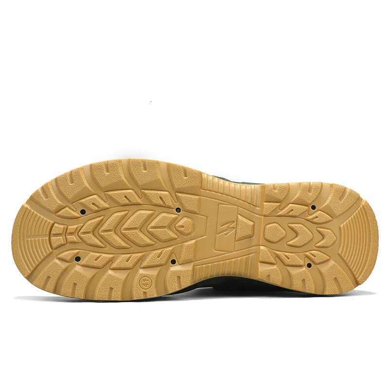 Anti Slip Wear-resistant Hiking Shoes Comfortable Desert Work Autumn Winter Platform and Ankle Boots, Men's Snow Boots