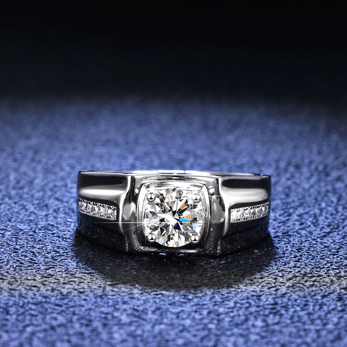 High quality 1 moissanite sterg sier anti discoloration ring, suitable for men's finger jewelry