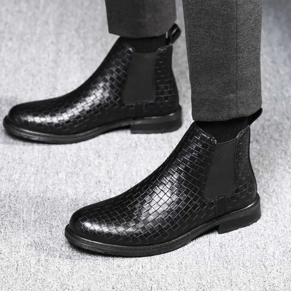 Luxury Chelsea buckle leather mens boots crocodile pattern ankle boots mens solid boots mens spring/autumn direct shipping 2024 Z250303
