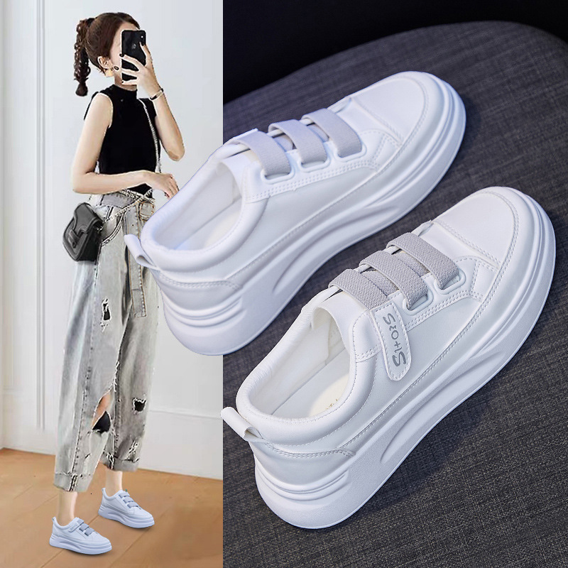 Little White Shoes Spring summer 2025 Designer's New Women's Breathable Simple Casual Sports Multiple Matching Soft Soled Board Shoes