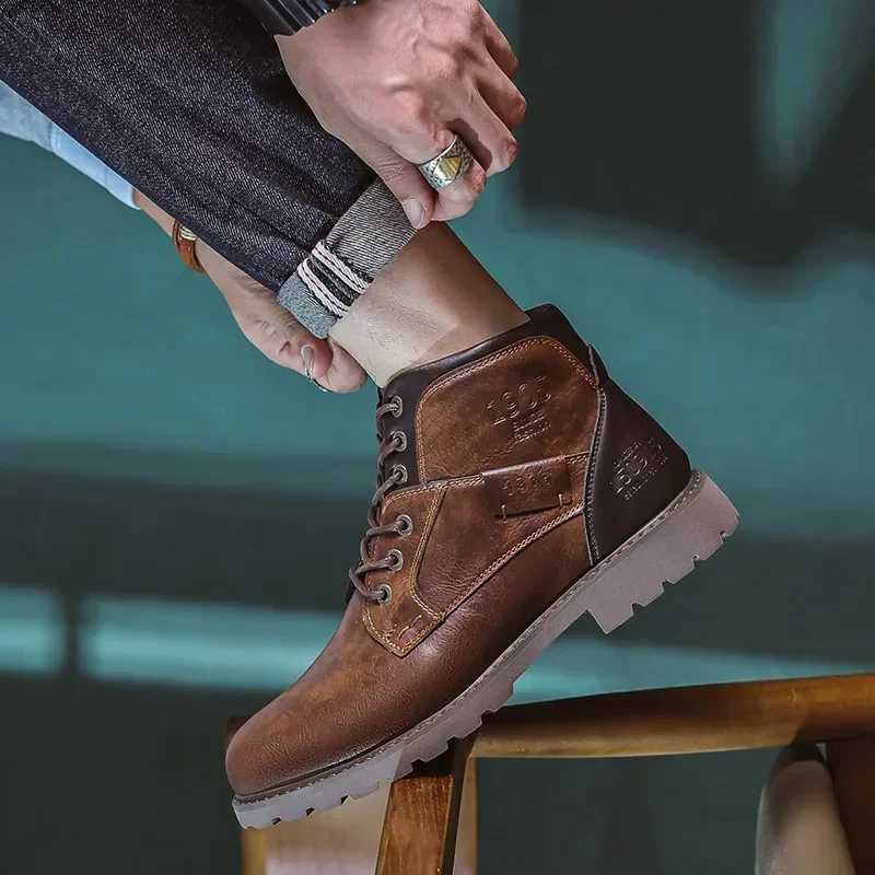 Genuine Leather Mens Boots Fashion Mens Casual Leather Shoes British Style Male Boots High Quality Shoes for Men 2024 Botines Z250303