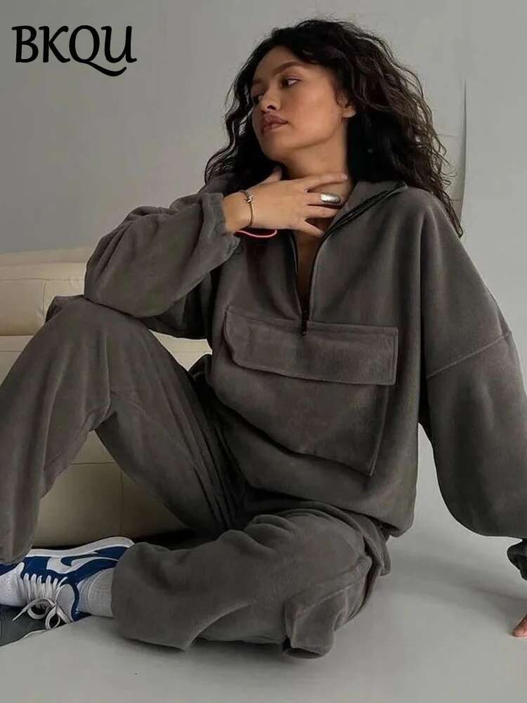 BKQU Fleece Tracksuit Winter Pants Two Set Casual Lapel Zipper Sweatshirt Pocket Sweatpants Women Sports Suit 2 Piece Sets