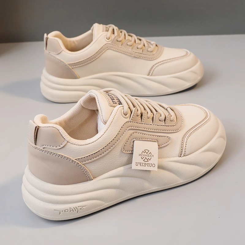 2025 Spring Designer s New Breathable White Shoes Low Cut Casual Leather Soft Soled Sports Shoes Thick Soled Multi Functional Sports And Leisure Outdo