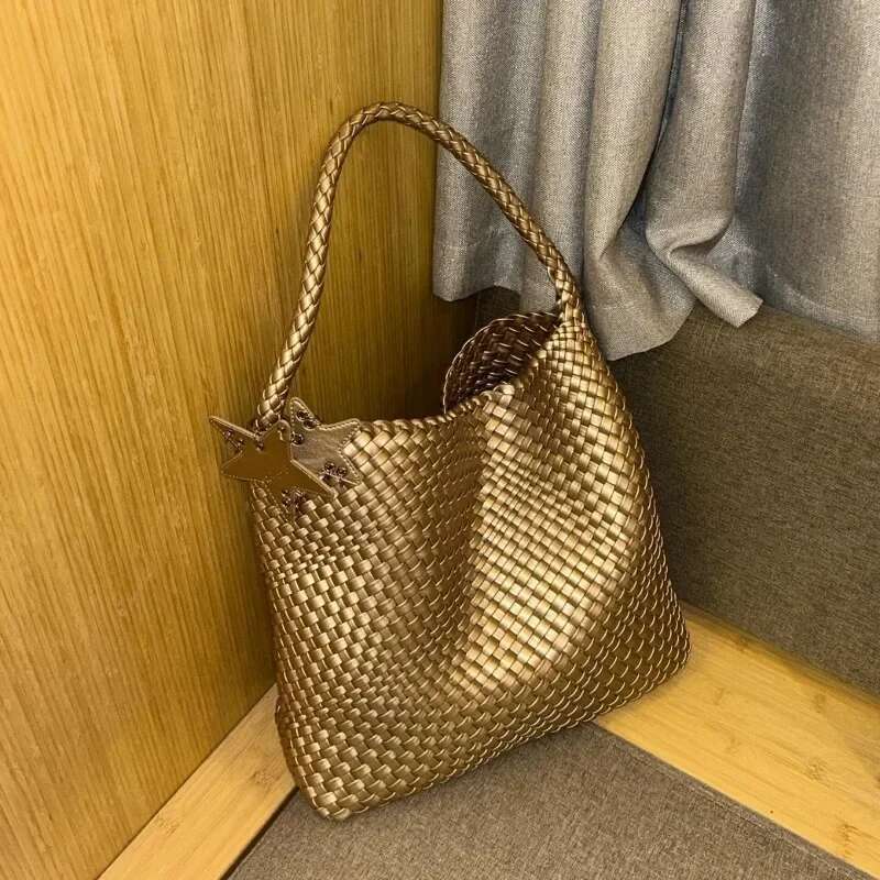 Champagne Woven Tote For Women With Large Capacity And High-End Feel, Hand-Held Bill Of Lading Shoulder Bucket Bag