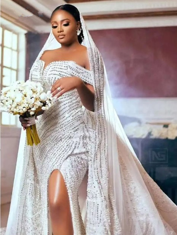 Off The Shoulder Wedding Sheath Side Slit Customized Women Bridal Gown Beading Pearls Bride Dress no Veil Court Train