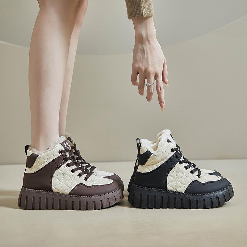 Designer s New Velvet High Top Thickened Women s Winter Warm Fashionable Non Slip Outdoor Casual Sports Cotton Shoes Multifunctional Women s Shoes