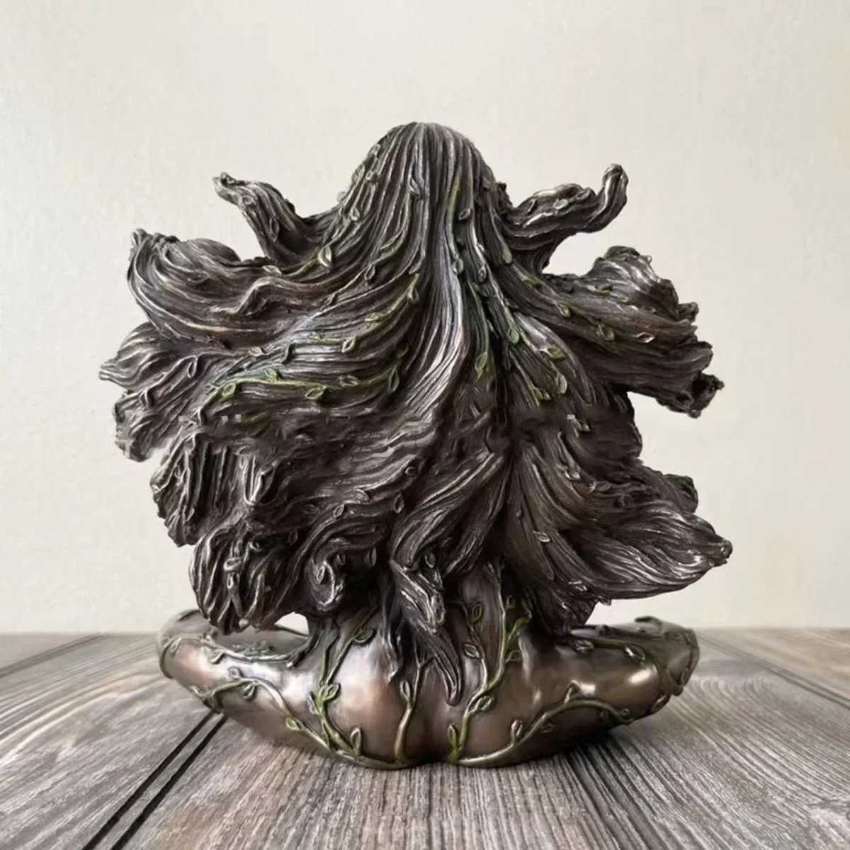 High Quality Gaia Fairy and Butterfly Decorate Buddha Statue Mother Earth Statue Goddess Healing Chakra Meditation T250303