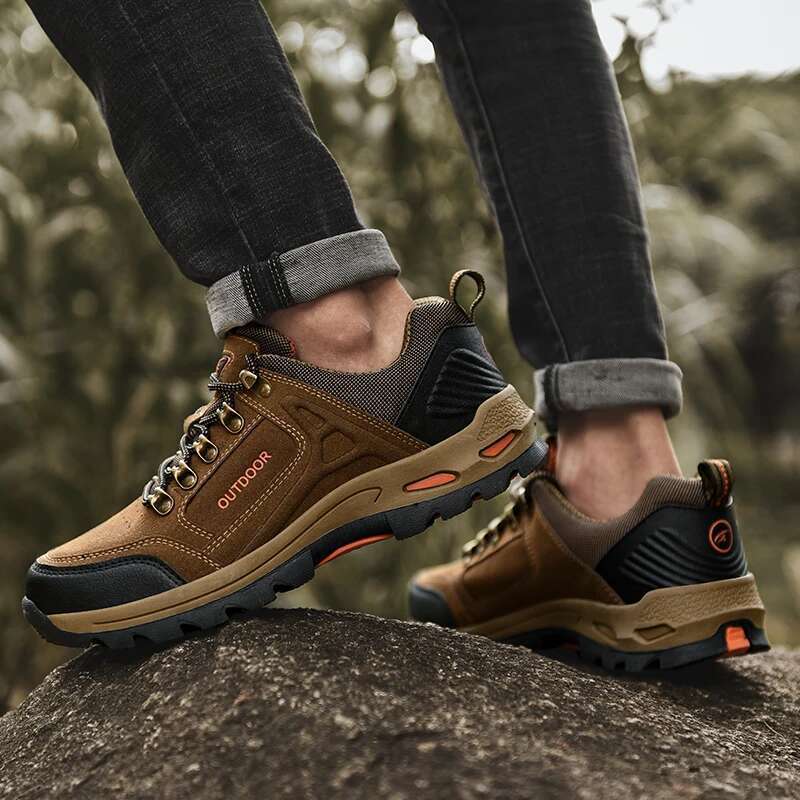 Outdoor Non-slip Climbing Trekking Sneakers Women Pro-Mountain Ankle Hiking Boots Men Casual Walking Shoes
