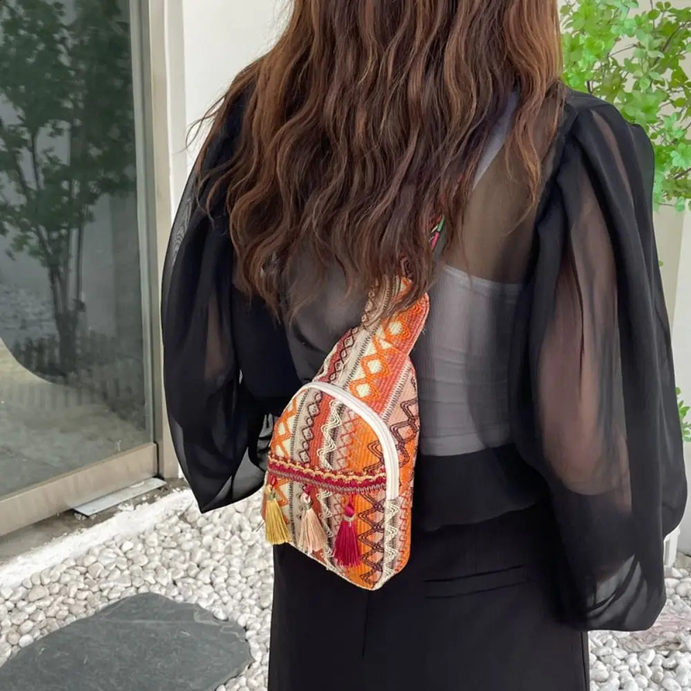 Vintage Ethnic Style Colorful Crossbody Bag Fashion Woven Tassel Shoulder Trendy Simple Chest Women Girls Coin Purse 250227