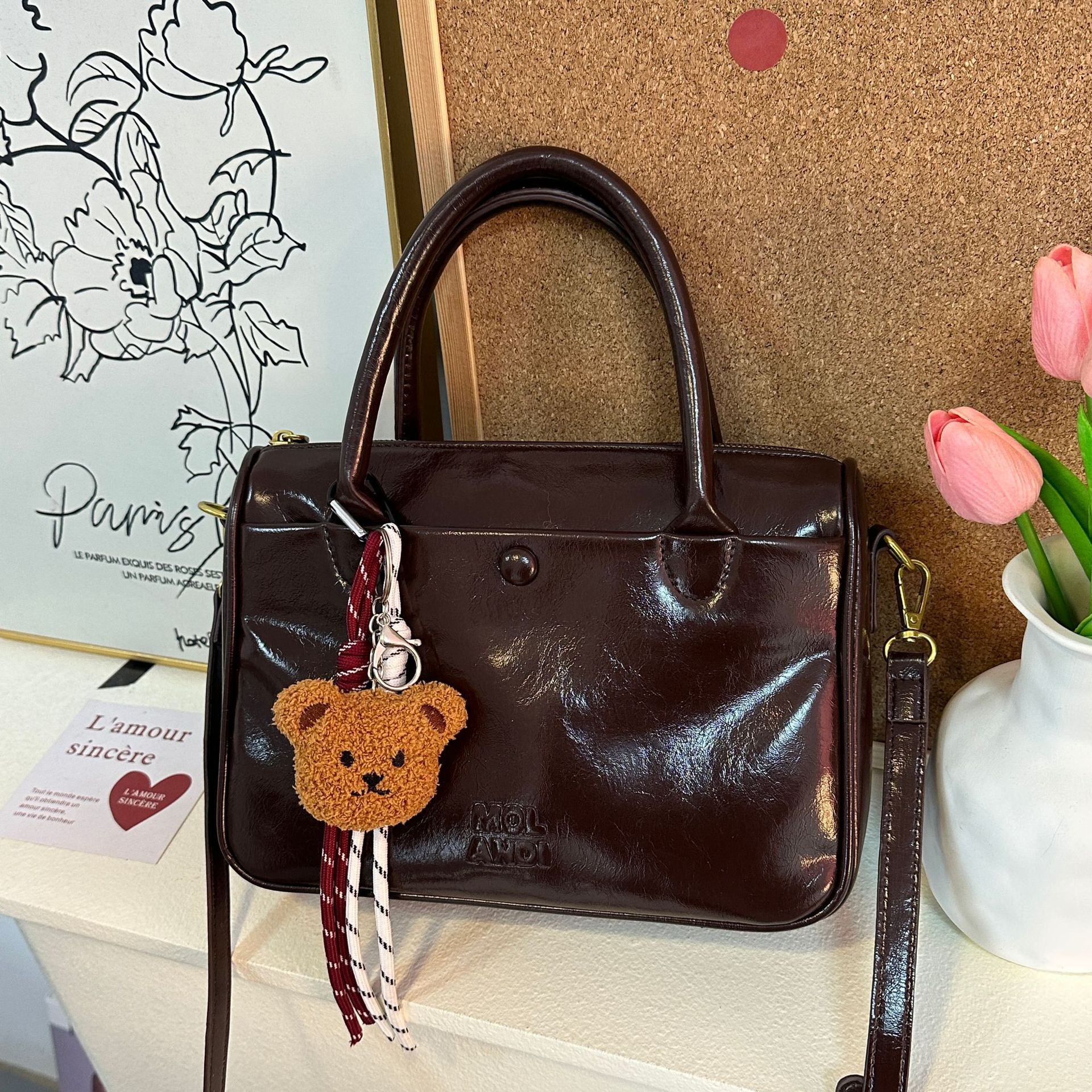 Handbag Women's 2025 Latte Pillow Designer Style Handbag Fashion Trend Single Shoulder Crossbody Bag