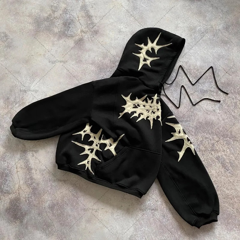 Street Hip-hop Retro Harajuku Y2K Embroidered Patchwork Fabric Fashion Loose Hoodie Men American Versatile Oversized Sweatshirt 250226