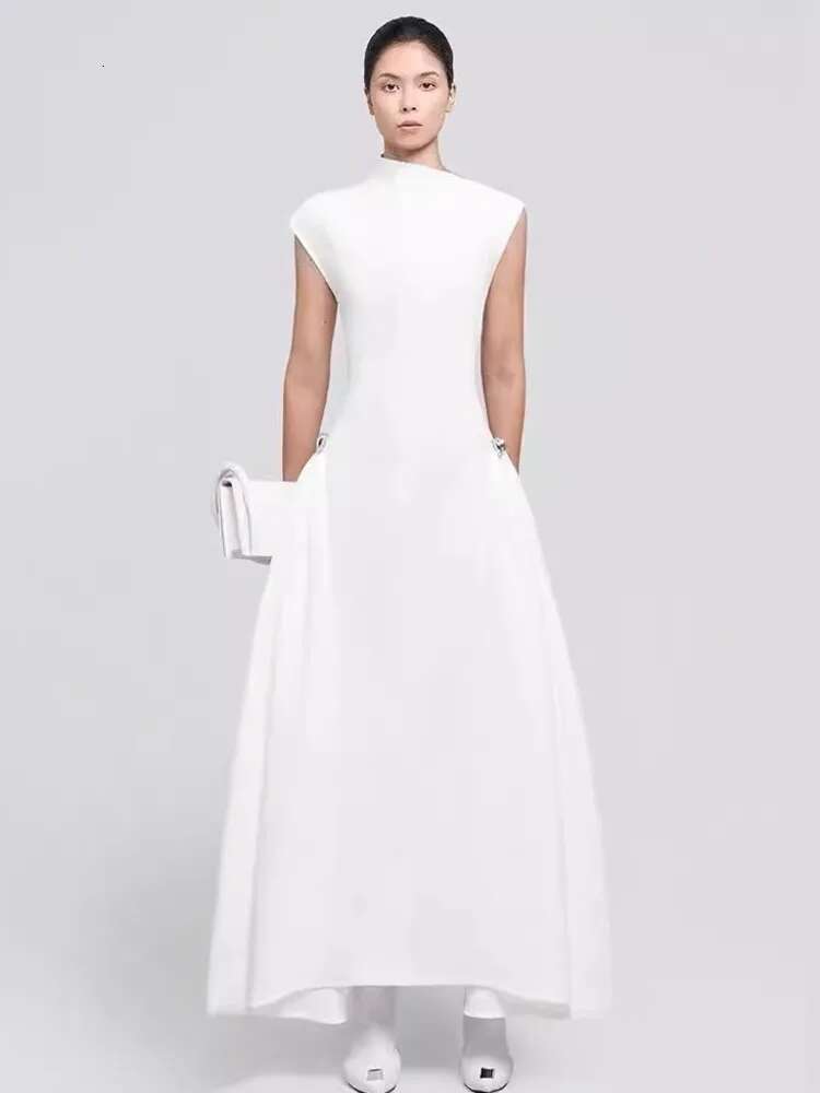 QMQA Fashion Women's Evening Elegant Dress Diagonal Collar Sleeveless Slimming Ankle-Length Dresses 2025 New Clothing 1A255